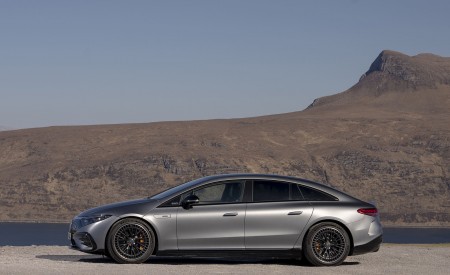 2022 Mercedes-AMG EQS 53 (UK-Spec) Side Wallpapers 450x275 (28)