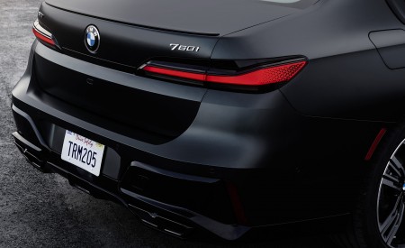 2023 BMW 7 Series 760i xDrive Detail Wallpapers 450x275 (31)