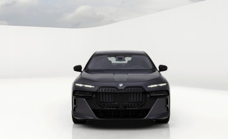 2023 BMW 7 Series 760i xDrive Front Wallpapers 450x275 (25)
