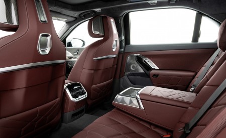 2023 BMW 7 Series 760i xDrive Interior Wallpapers 450x275 (41)