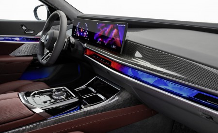 2023 BMW 7 Series 760i xDrive Interior Wallpapers 450x275 (37)
