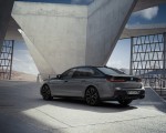 2023 BMW M760e xDrive Rear Three-Quarter Wallpapers 150x120 (14)