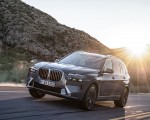 2023 BMW X7 Front Three-Quarter Wallpapers 150x120 (15)