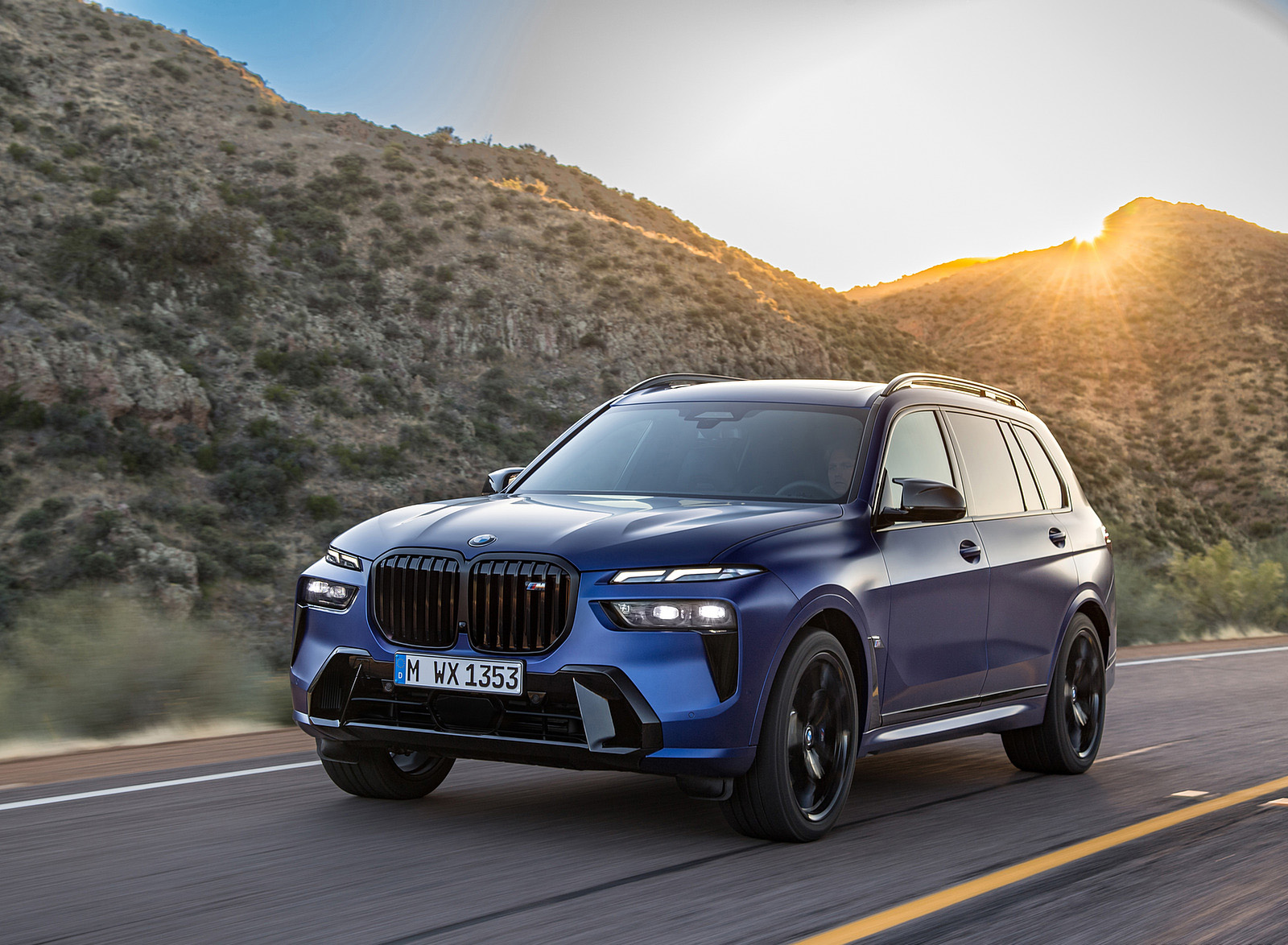 2023 BMW X7 M60i xDrive Front Three-Quarter Wallpapers (13)