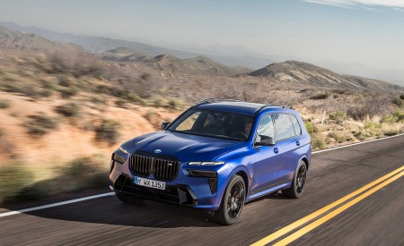 2023 BMW X7 M60i xDrive Front Three-Quarter Wallpapers  450x275 (16)