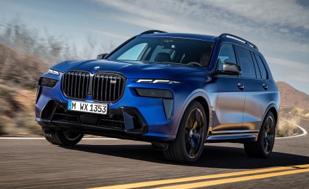 2023 BMW X7 M60i xDrive Front Three-Quarter Wallpapers 450x275 (3)