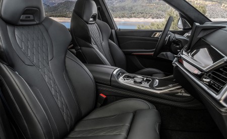2023 BMW X7 M60i xDrive Interior Front Seats Wallpapers 450x275 (54)