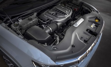 2023 Jeep Grand Wagoneer L Engine Wallpapers 450x275 (54)
