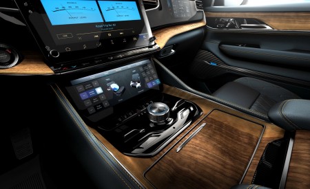 2023 Jeep Grand Wagoneer L Interior Detail Wallpapers 450x275 (106)