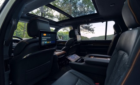 2023 Jeep Grand Wagoneer L Interior Rear Seats Wallpapers 450x275 (134)