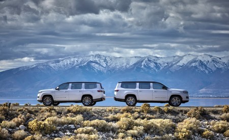 2023 Jeep Grand Wagoneer L Side Wallpapers 450x275 (13)
