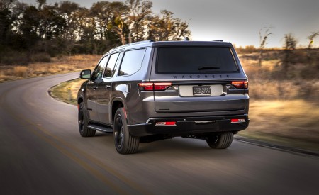 2023 Jeep Wagoneer L Rear Wallpapers 450x275 (11)