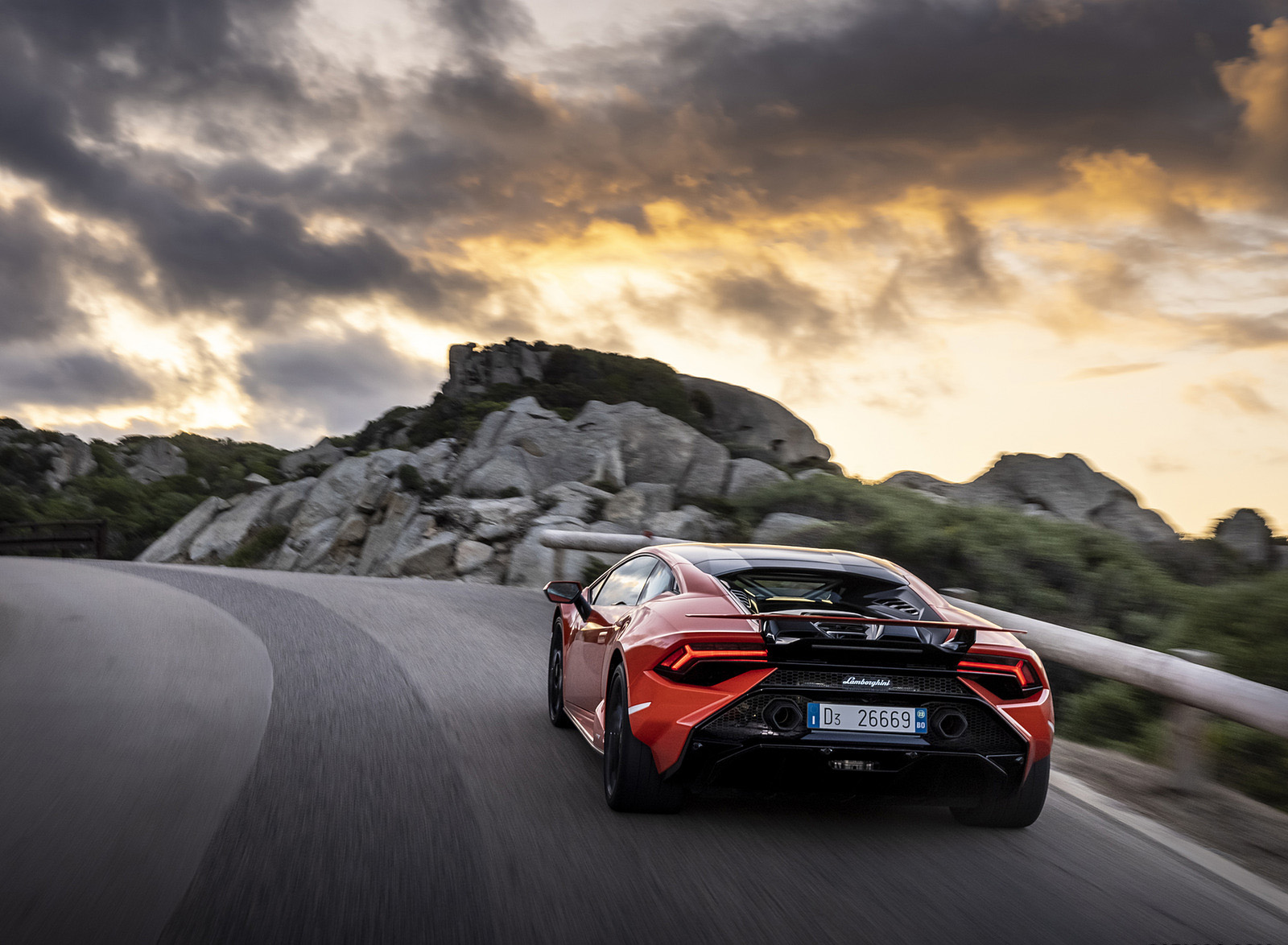 2023 Lamborghini Huracán Tecnica Rear Wallpapers #57 of 241