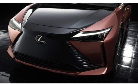 2023 Lexus RZ 450e Front Wallpapers 450x275 (22)