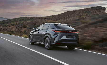 2023 Lexus RZ 450e Rear Three-Quarter Wallpapers 450x275 (4)
