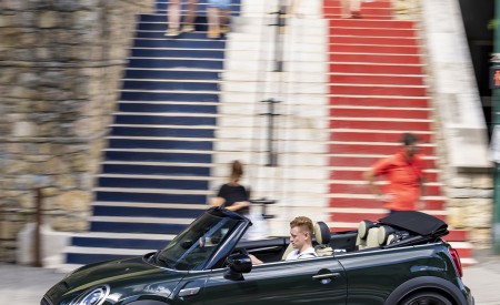 2023 MINI Cooper S Convertible Resolute Edition Side Wallpapers  450x275 (27)