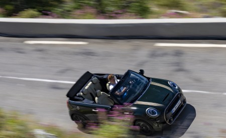 2023 MINI Cooper S Convertible Resolute Edition Top Wallpapers 450x275 (14)