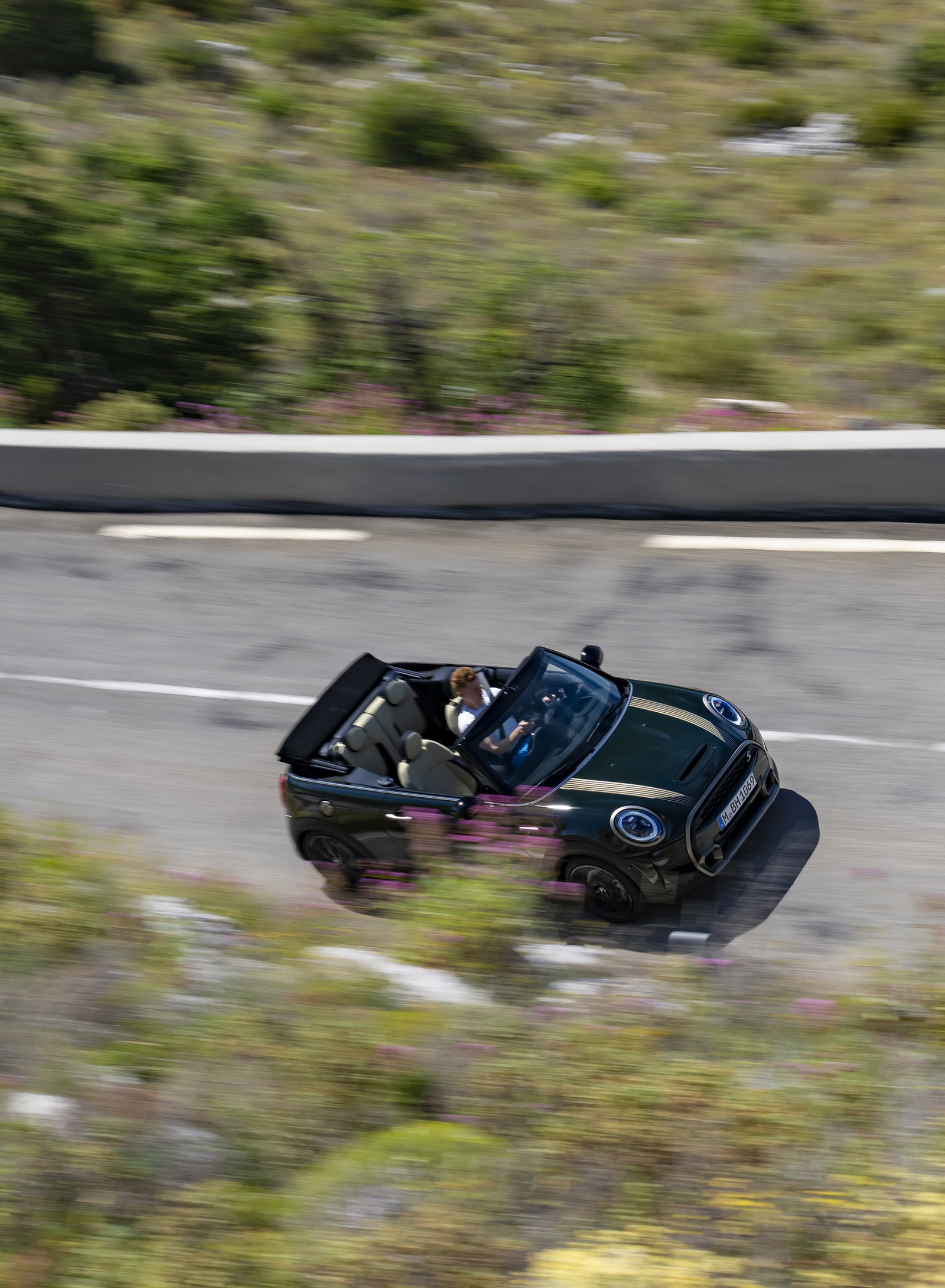 2023 MINI Cooper S Convertible Resolute Edition Top Wallpapers (14)