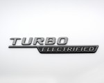 2023 Mercedes-AMG C 43 4MATIC (Color: Opalite White) Badge Wallpapers 150x120 (20)