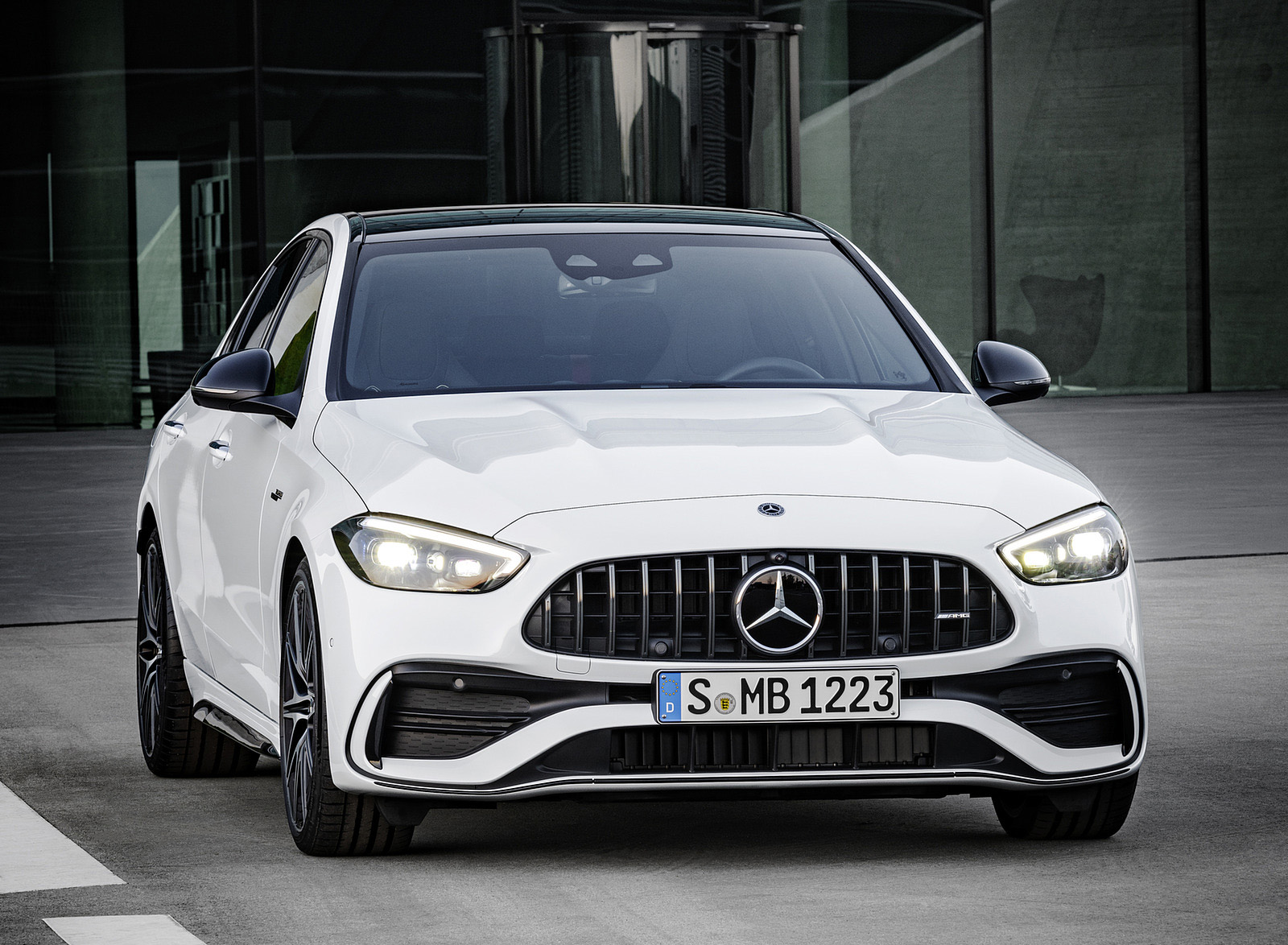 2023 Mercedes-AMG C 43 4MATIC (Color: Opalite White) Front Wallpapers (10)