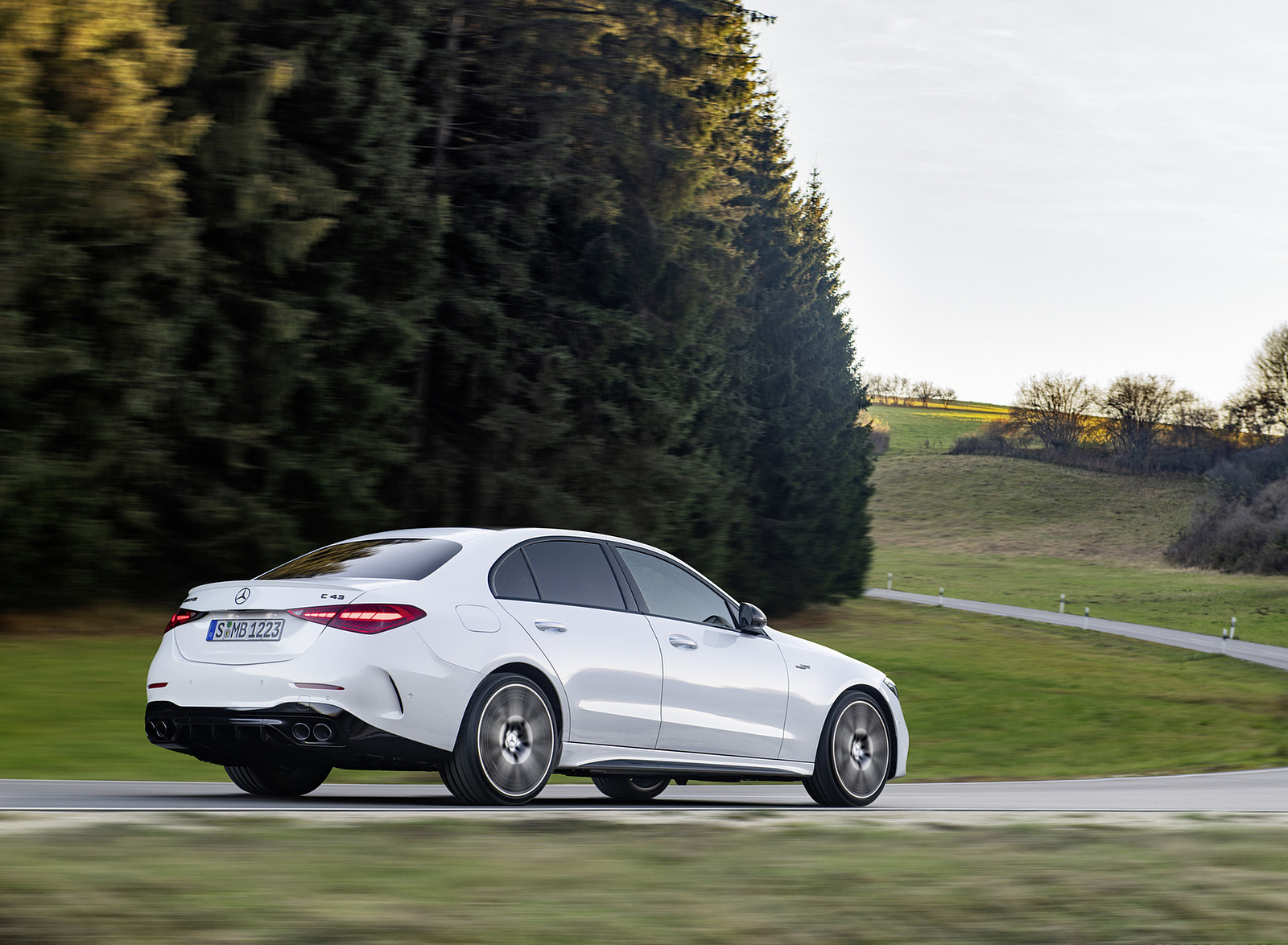 2023 Mercedes-AMG C 43 4MATIC (Color: Opalite White) Rear Three-Quarter Wallpapers (6)