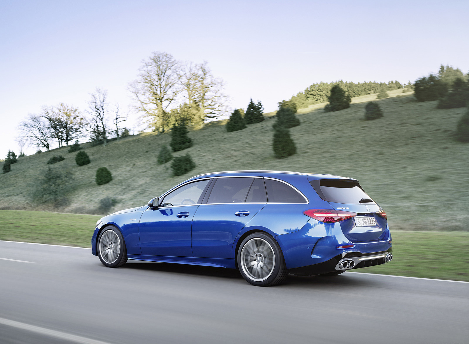 2023 Mercedes-AMG C 43 Estate 4MATIC T-Modell (Color: Spectral Blue) Rear Three-Quarter Wallpapers (7)