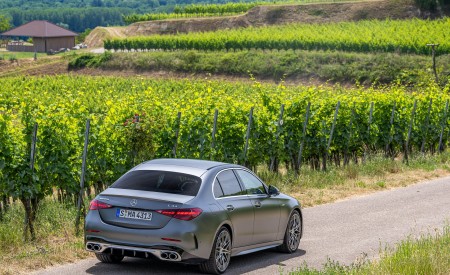 2023 Mercedes-AMG C 43 Rear Three-Quarter Wallpapers 450x275 (70)