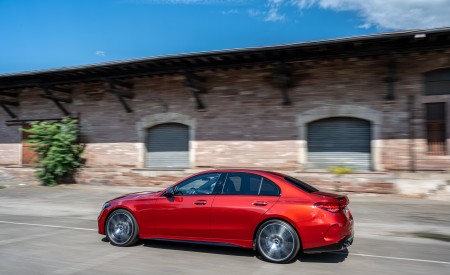 2023 Mercedes-AMG C 43 Rear Three-Quarter Wallpapers 450x275 (37)
