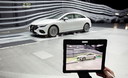 2023 Mercedes-Benz EQE 350+ Aerodynamics Wallpapers 450x275 (84)