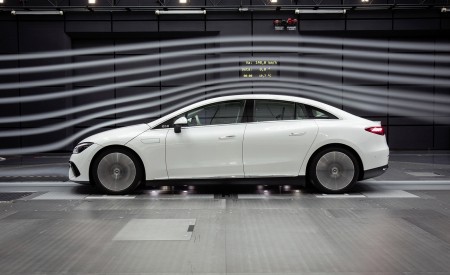 2023 Mercedes-Benz EQE 350+ Aerodynamics Wallpapers 450x275 (87)