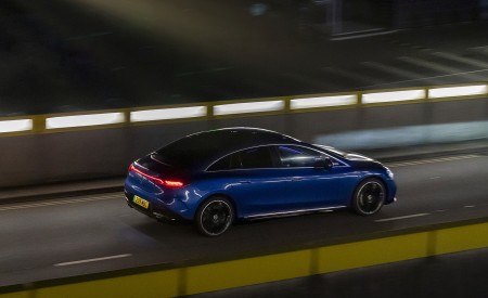 2023 Mercedes-Benz EQE 350+ (UK-Spec) Rear Three-Quarter Wallpapers 450x275 (11)