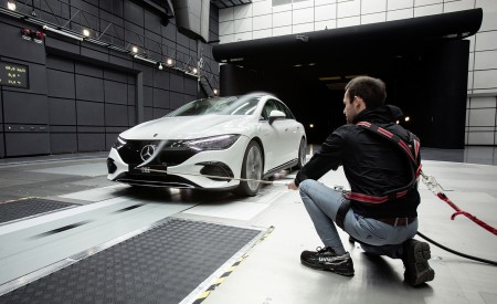 2023 Mercedes-Benz EQE 500 4Matic Aerodynamics Wallpapers 450x275 (40)