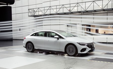 2023 Mercedes-Benz EQE 500 4Matic Aerodynamics Wallpapers 450x275 (49)