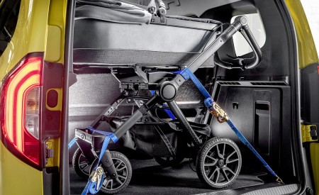 2023 Mercedes-Benz T-Class Trunk Wallpapers 450x275 (65)