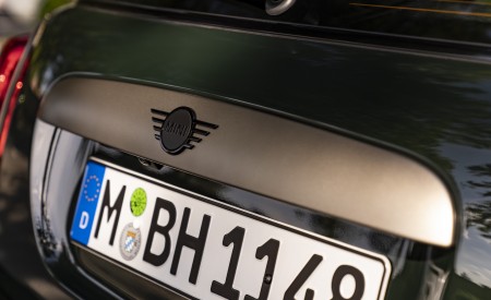 2023 Mini Cooper S Resolute Edition Detail Wallpapers 450x275 (48)