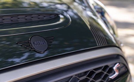 2023 Mini Cooper S Resolute Edition Detail Wallpapers 450x275 (39)