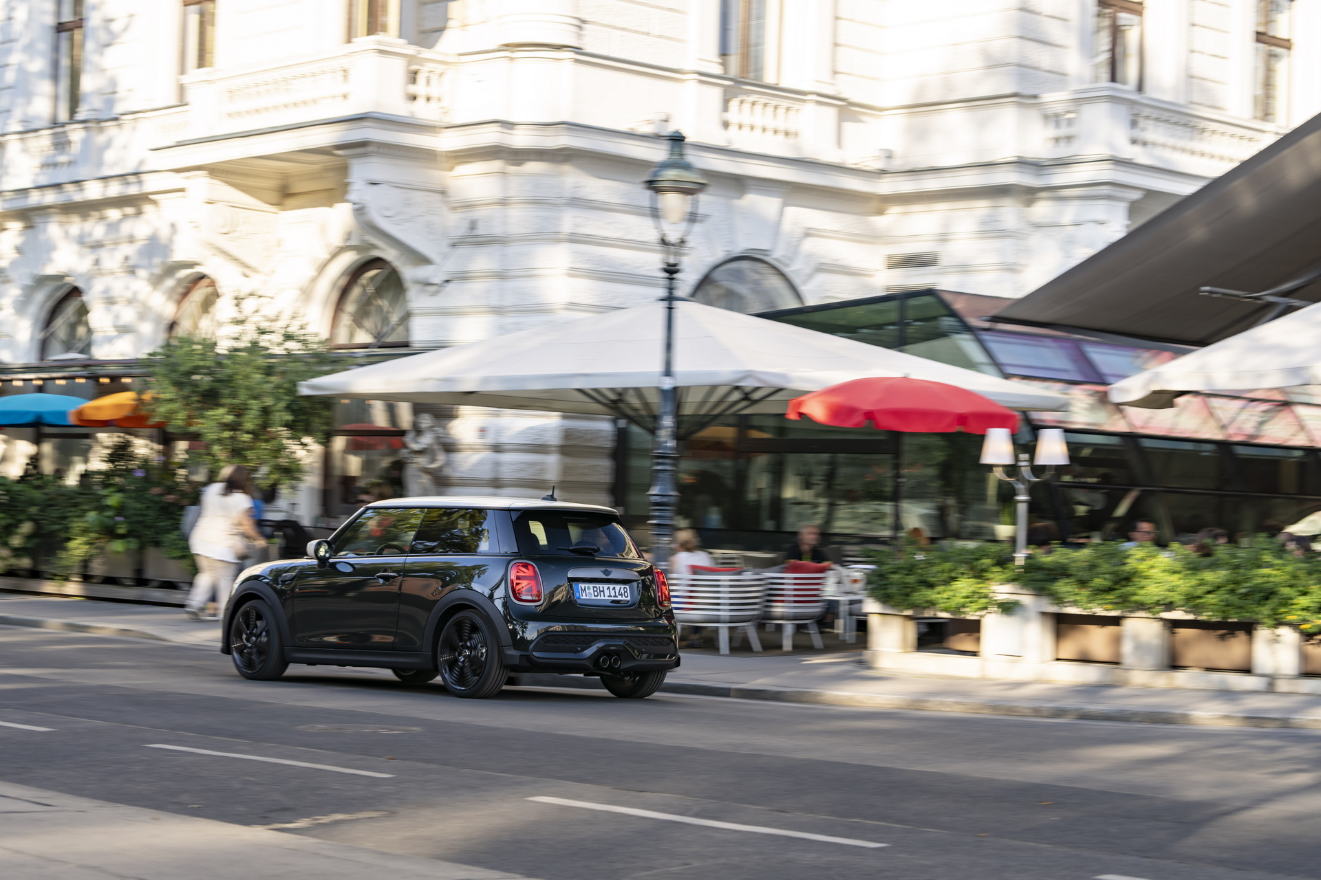 2023 Mini Cooper S Resolute Edition Rear Three-Quarter Wallpapers #29 of 58