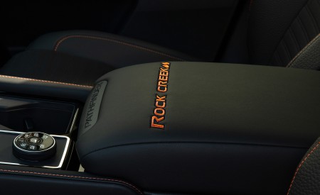 2023 Nissan Pathfinder Rock Creek Interior Detail Wallpapers  450x275 (21)