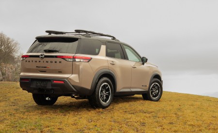 2023 Nissan Pathfinder Rock Creek Rear Three-Quarter Wallpapers 450x275 (10)