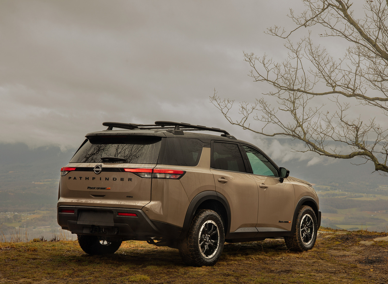 2023 Nissan Pathfinder Rock Creek Rear Three-Quarter Wallpapers (2)