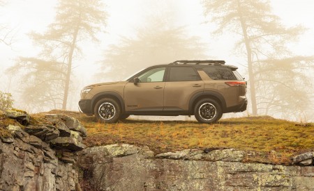 2023 Nissan Pathfinder Rock Creek Side Wallpapers  450x275 (7)