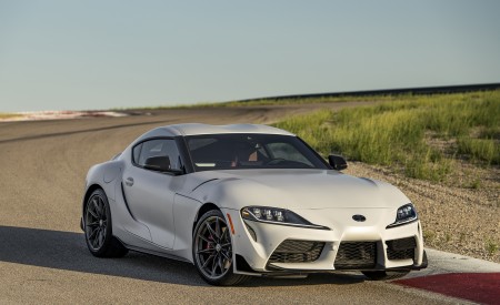 2023 Toyota GR Supra A91-MT Edition (Color: Burnout) Front Three-Quarter Wallpapers 450x275 (23)