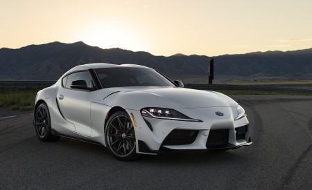 2023 Toyota GR Supra A91-MT Edition (Color: Burnout) Front Three-Quarter Wallpapers 450x275 (25)