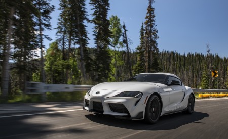 2023 Toyota GR Supra A91-MT Edition (Color: Burnout) Front Three-Quarter Wallpapers 450x275 (42)