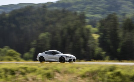 2023 Toyota GR Supra A91-MT Edition (Color: Burnout) Front Three-Quarter Wallpapers 450x275 (71)