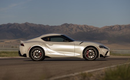 2023 Toyota GR Supra A91-MT Edition (Color: Burnout) Side Wallpapers 450x275 (38)