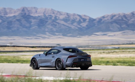 2023 Toyota GR Supra A91-MT Edition (Color: CU Later Grey) Rear Three-Quarter Wallpapers 450x275 (135)
