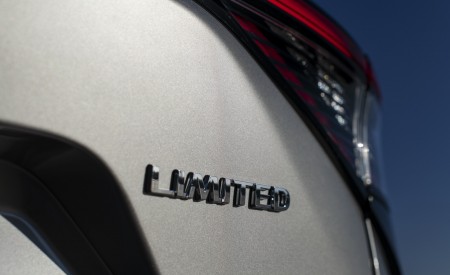 2023 Toyota bZ4X Limited AWD Badge Wallpapers 450x275 (176)