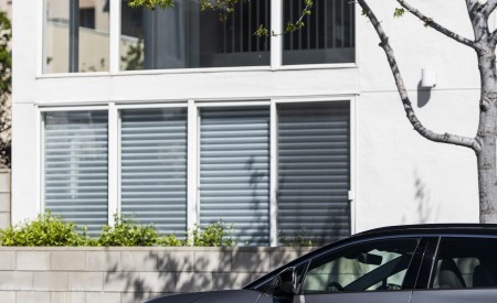 2023 Toyota bZ4X Limited AWD Detail Wallpapers 450x275 (113)