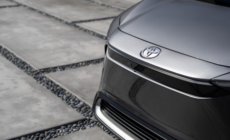 2023 Toyota bZ4X Limited AWD Grille Wallpapers 450x275 (135)